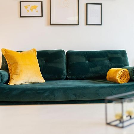 Jane'S Place - Chic 2 Bed Apartment Dundee Bagian luar foto
